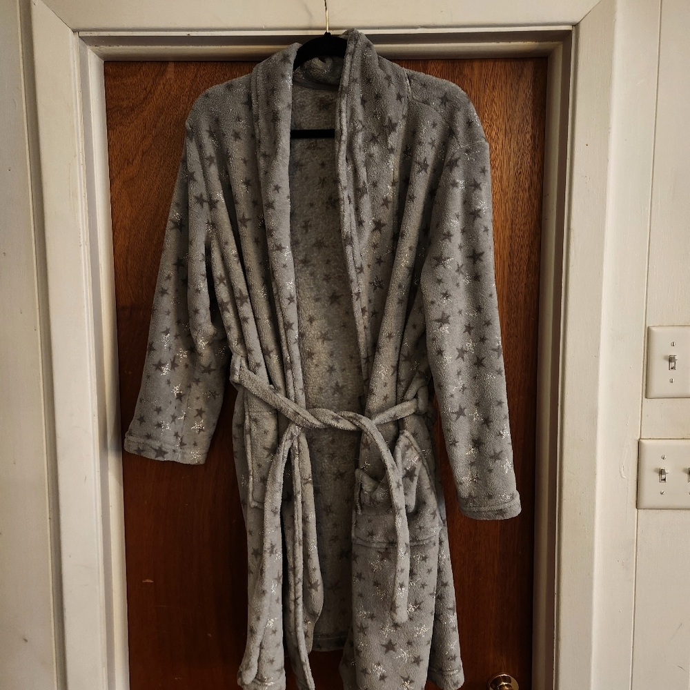 Sleep Chic Inside Tie And Strap Tie W/Pockets Robe/Housecoat Gray W/ Stars Large